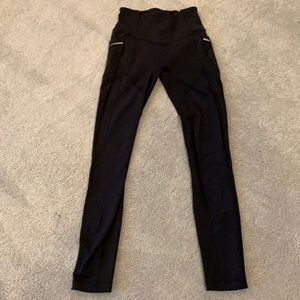 Lulu lemon leggings with pockets